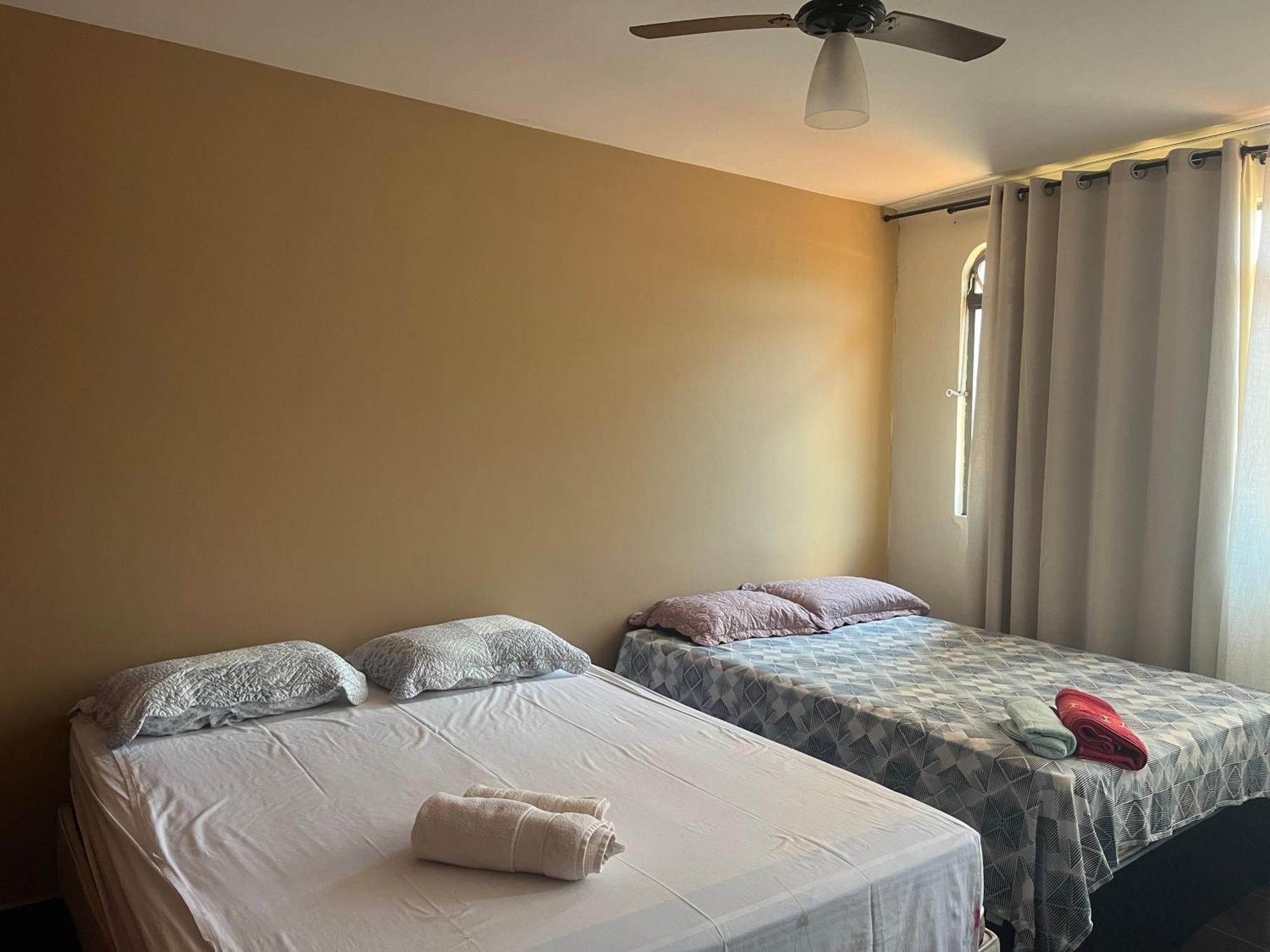 Quartos Privativos No Setor Da Ar Split Tv Wi-fi * Goiania