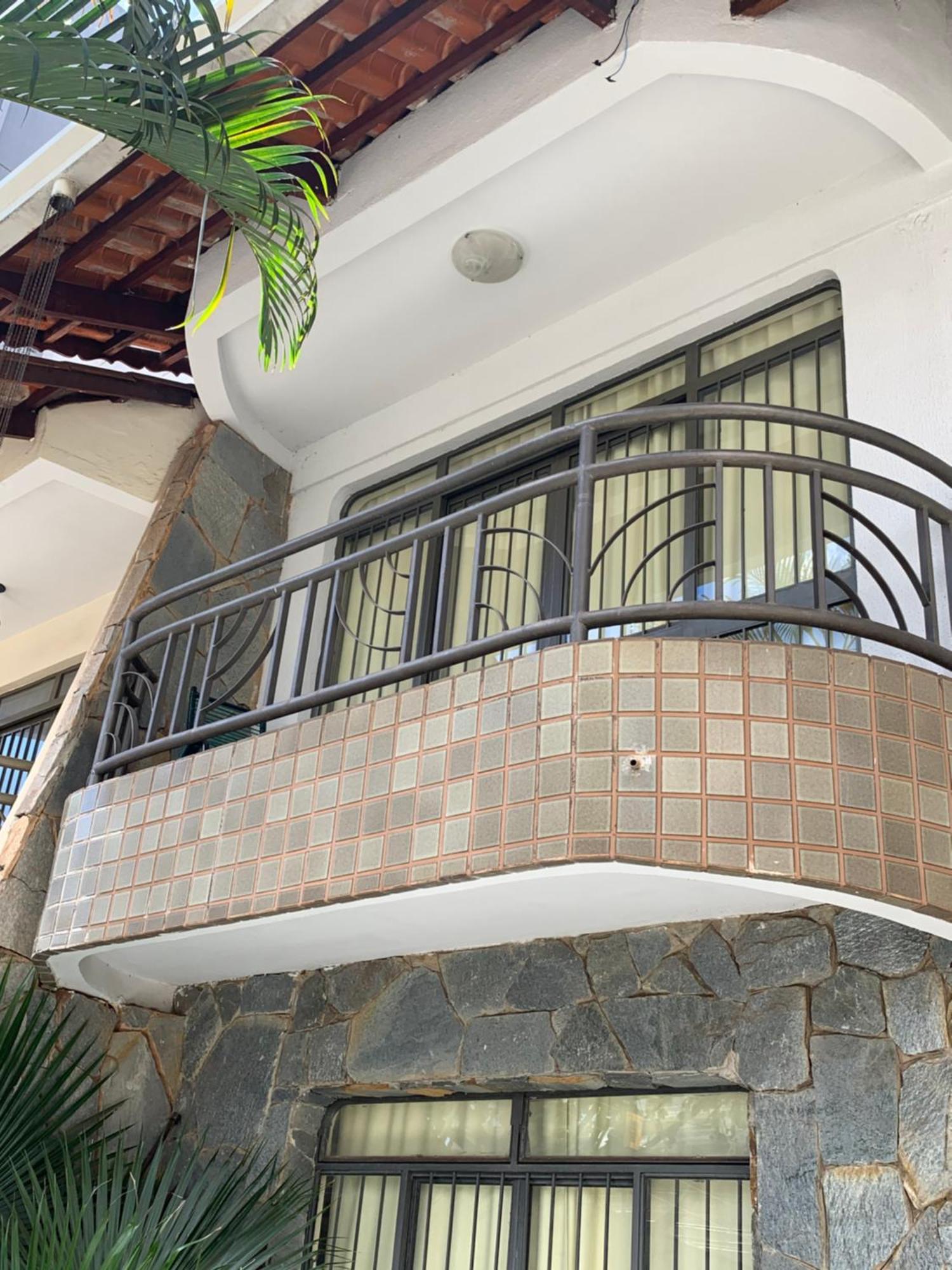 Quartos Privativos No Setor Da Ar Split Tv Wi-fi *